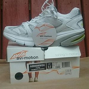 Avia Avi-Motion toning shoes